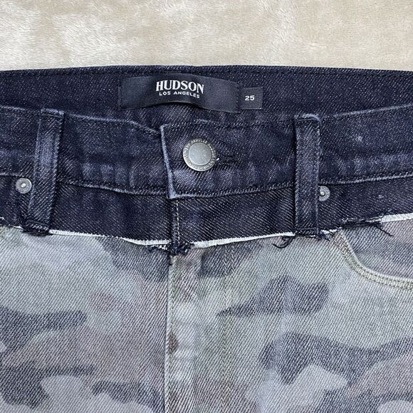 Hudson Skirt Women’s 26 Black Gray Camo Jean Distressed Raw Hem Jean Color Block - Picture 2 of 9
